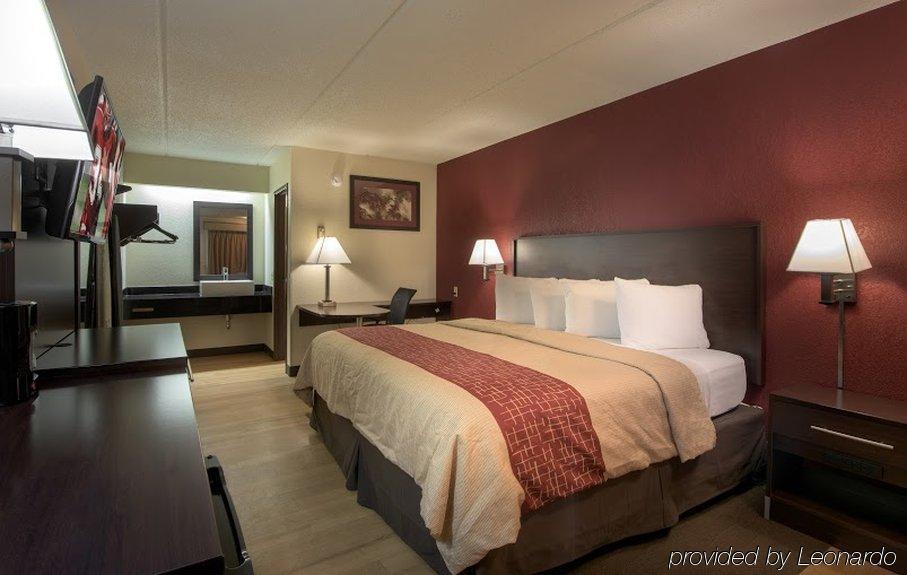 Red Roof Inn Columbia East - Ft Jackson Exterior foto